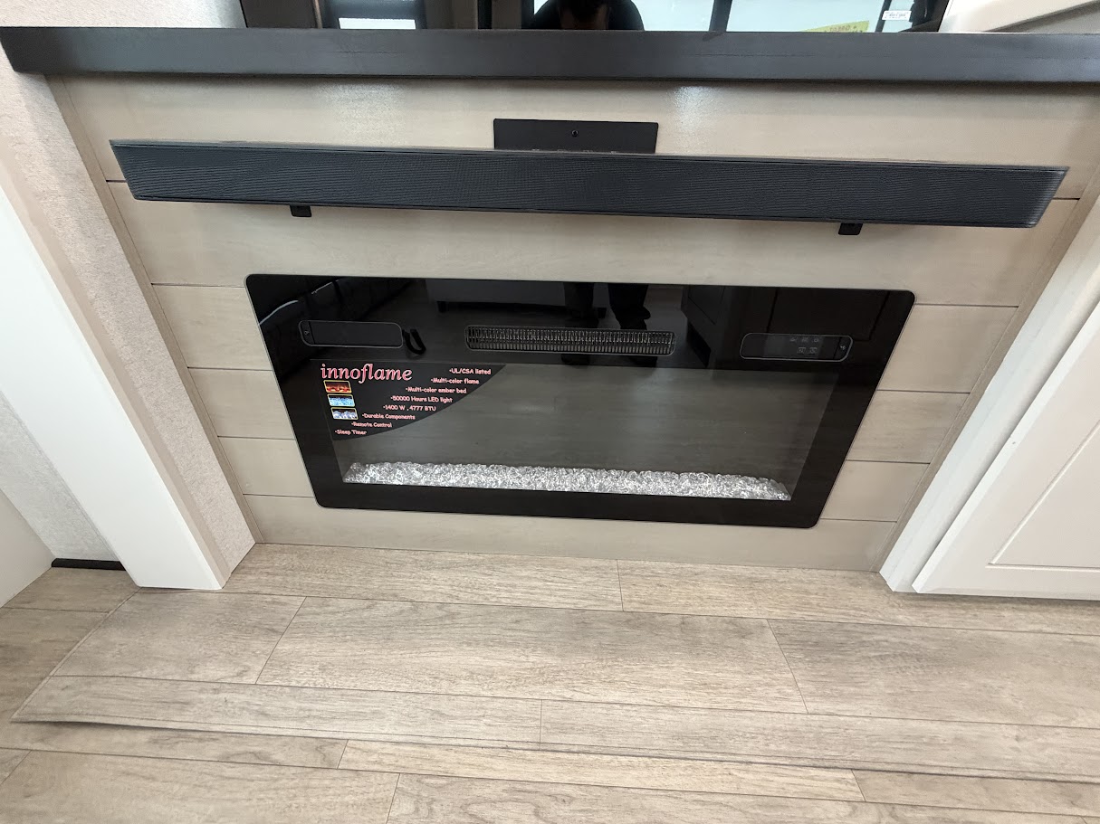 2026 JAYCO PINNACLE 36FBTS - Image 32