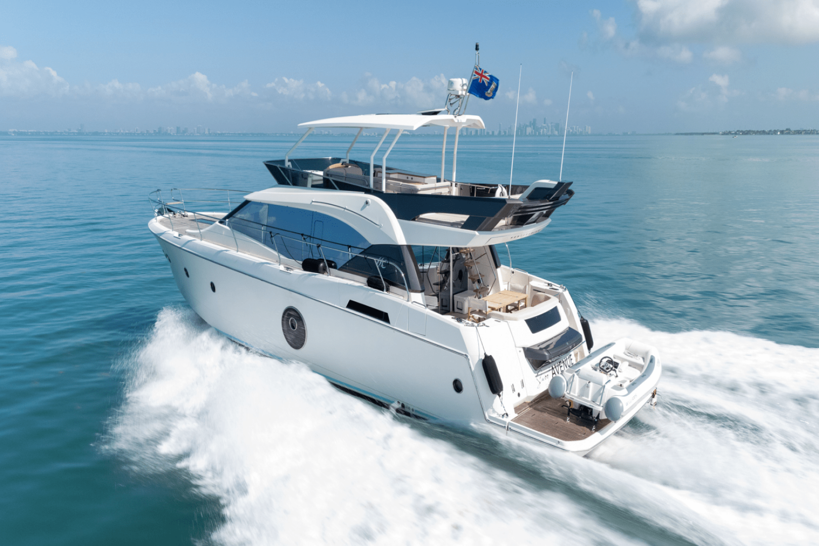 2019 Monte Carlo Yachts MC6 - Image 5