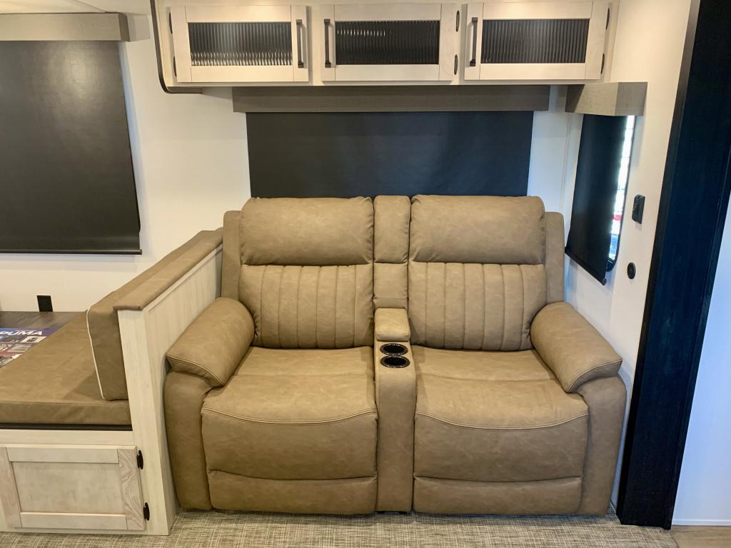 2026 PALOMINO 32BH2B - Image 21