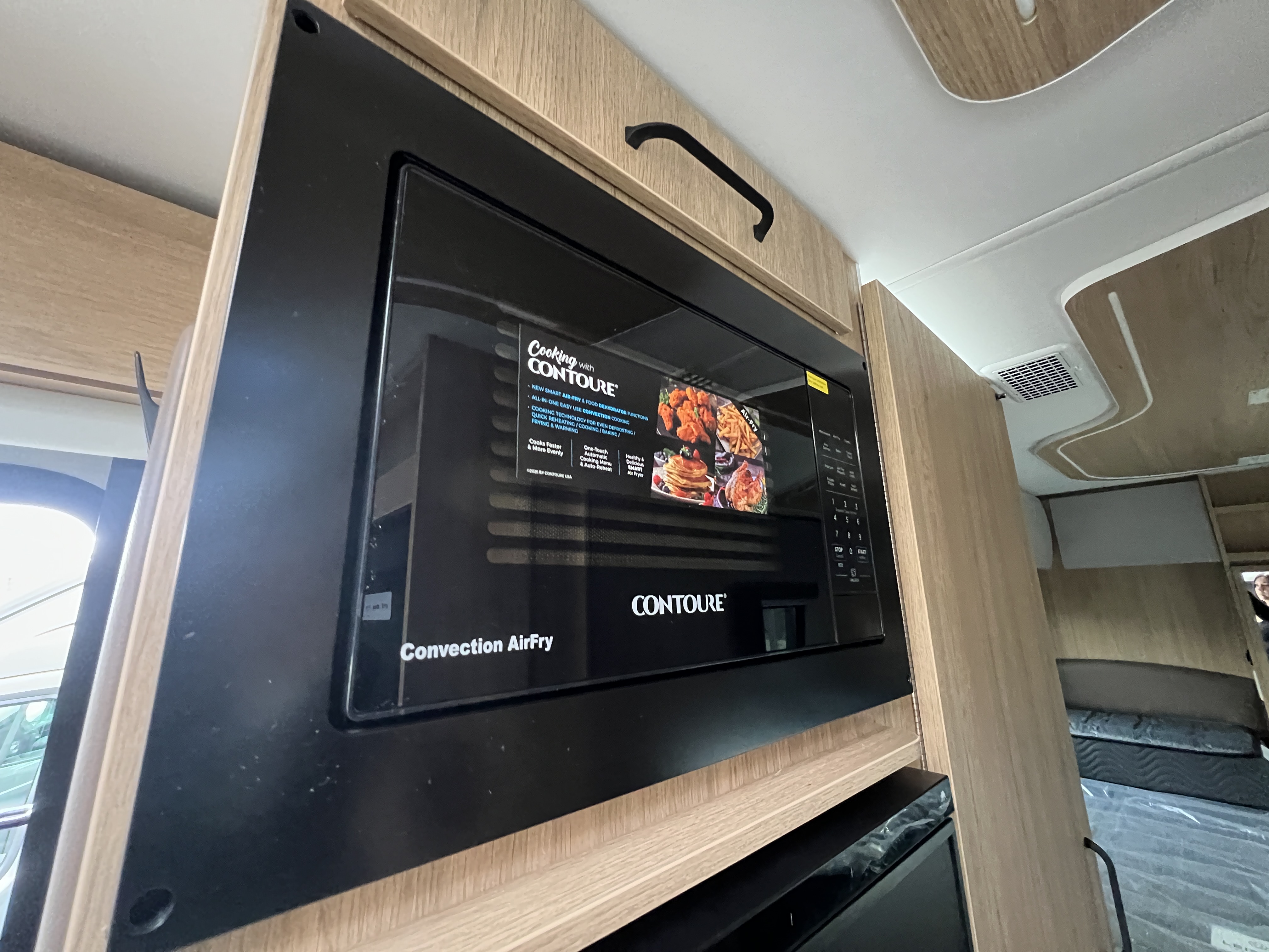 2027 Leisure Travel UNITY U24TB-AWD - Image 16
