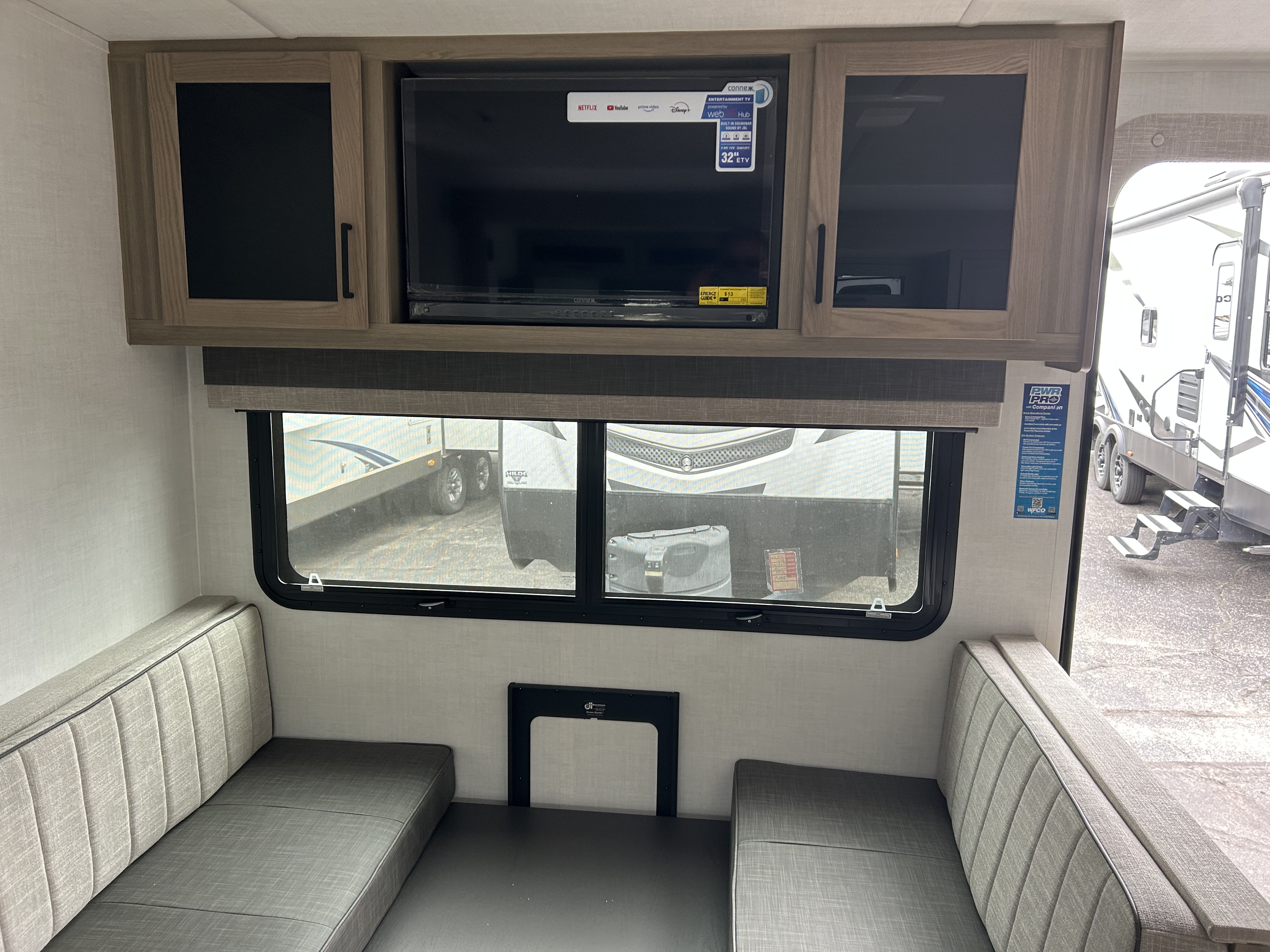 2027 Forest River Rockwood Mini Lite 2515S - Image 15