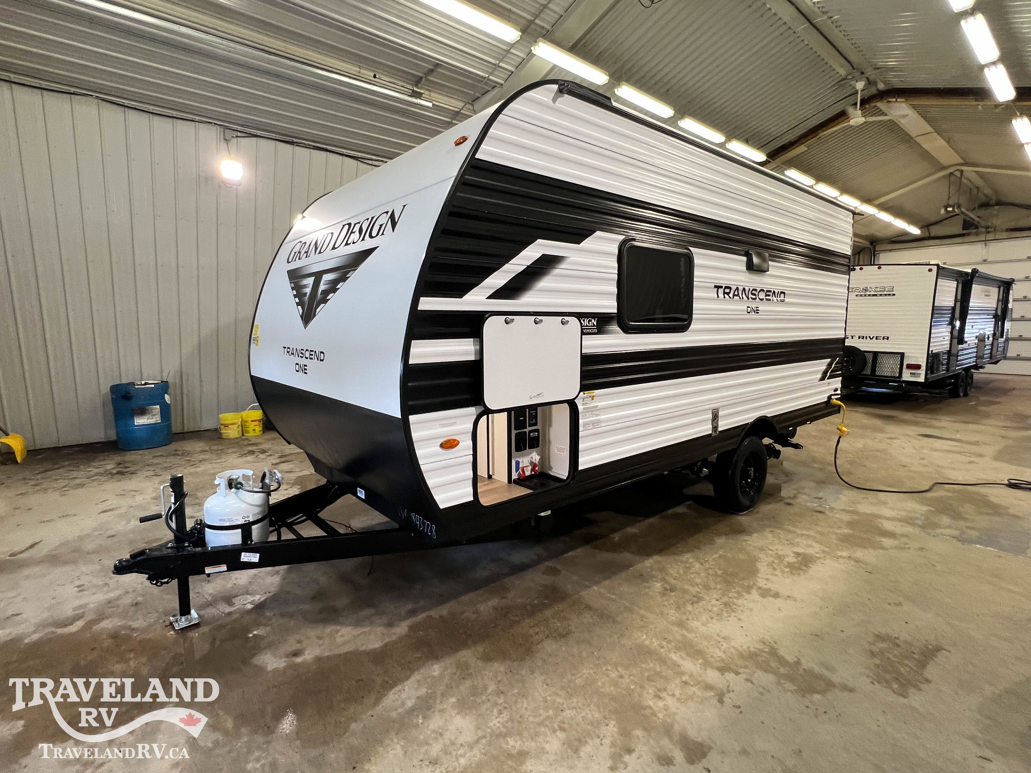 2026 Grand Design Transcend ONE 151RB - Image 6