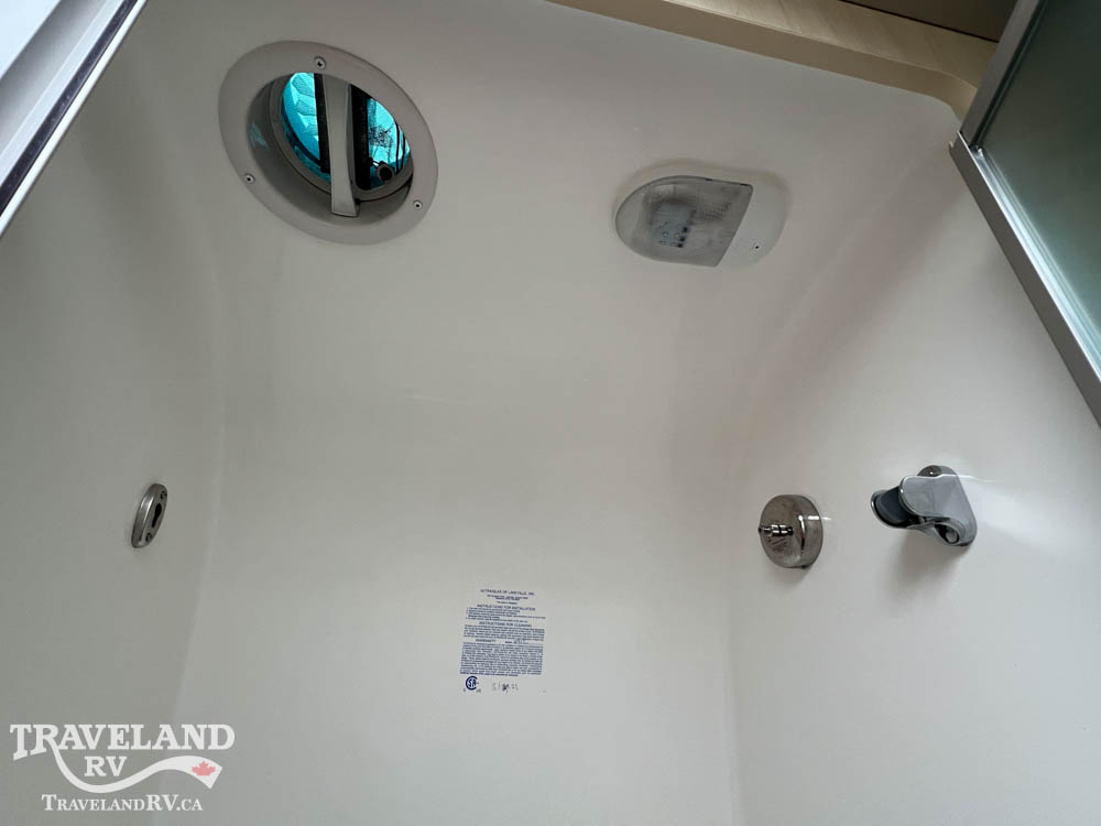 2021 AIRSTREAM FLYING CLOUD 30RB - Image 23
