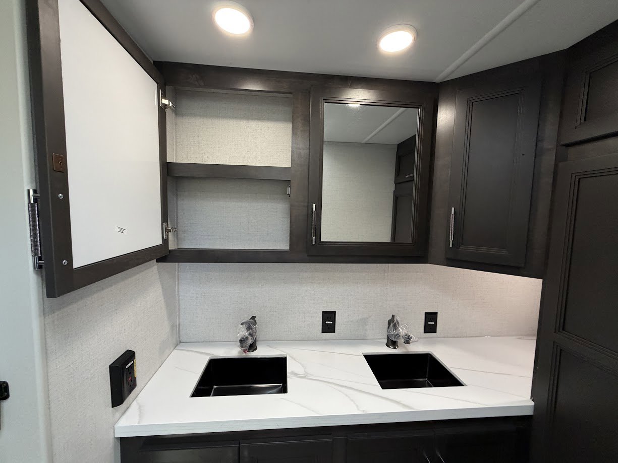 2026 Keystone ALPINE 3710FL - Image 75