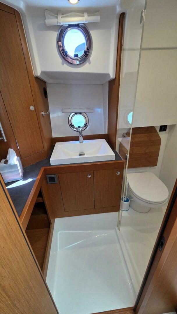 2019 Beneteau Swift Trawler 35 - Image 54