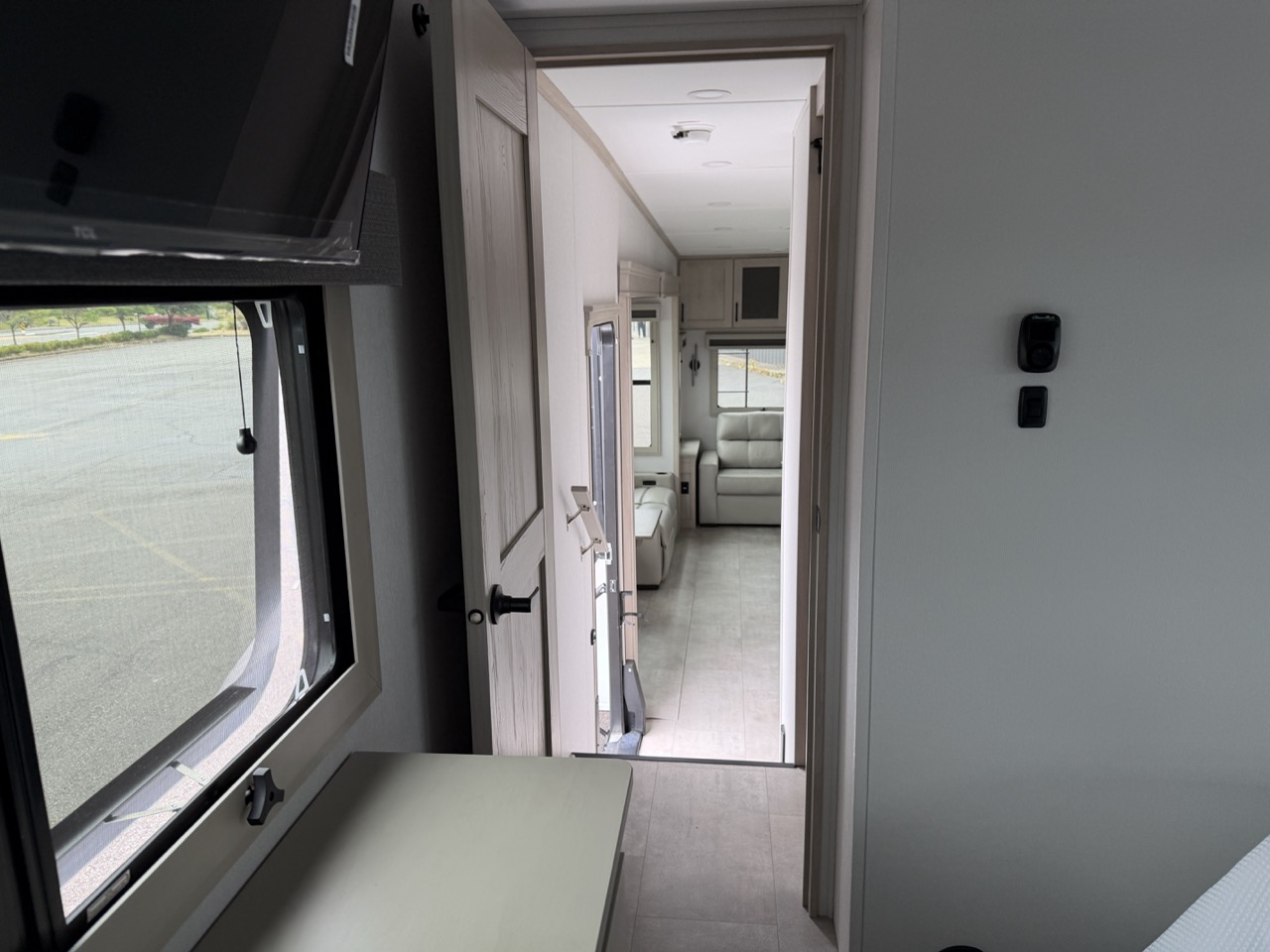 2026 Grand Design Solitude 310GK - Image 21