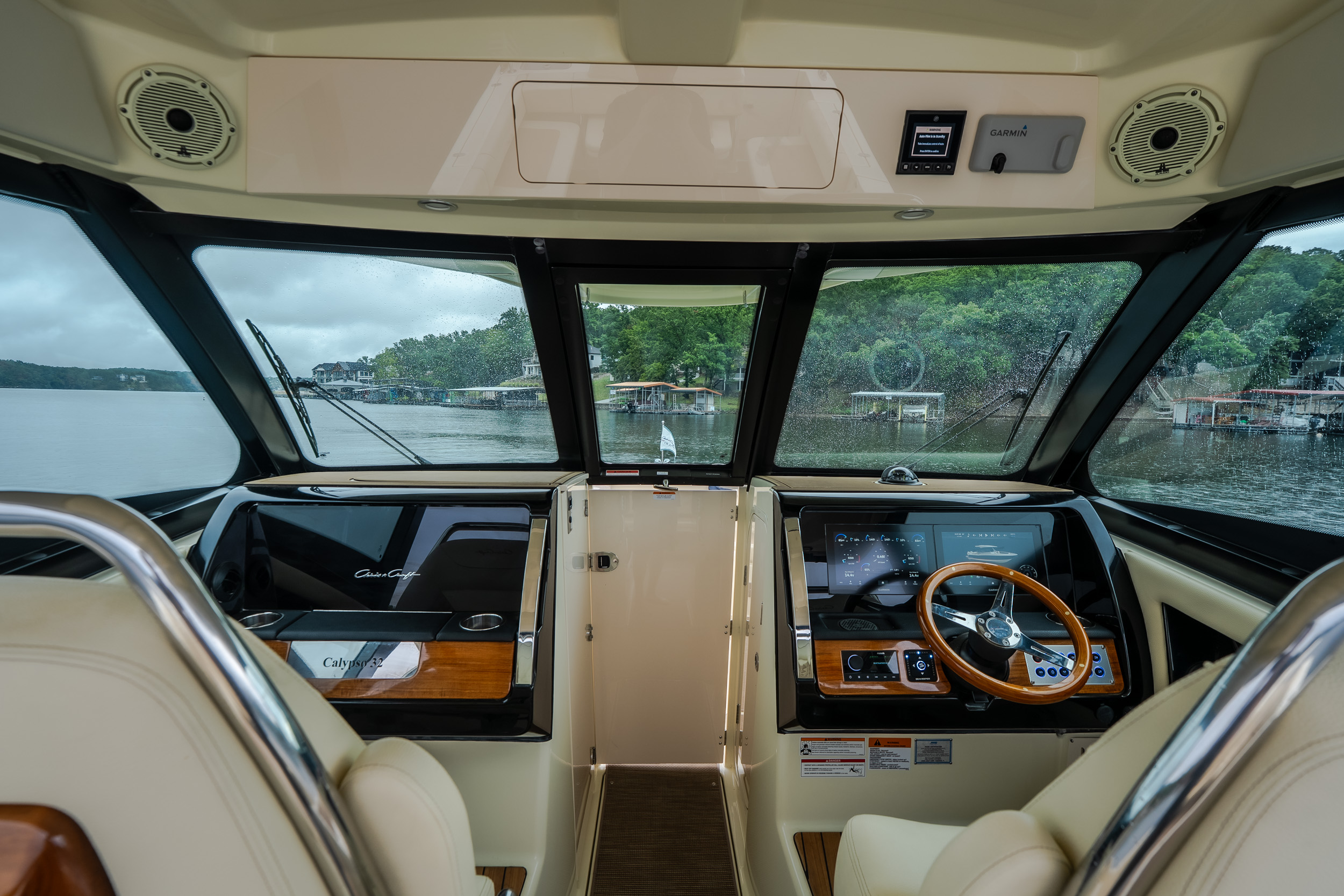2024 Chris Craft Calypso 32 CT - Image 23