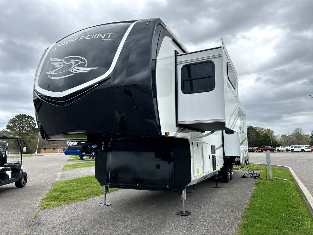 2025 JAYCO NORTH POINT 365RKTS - Image 2