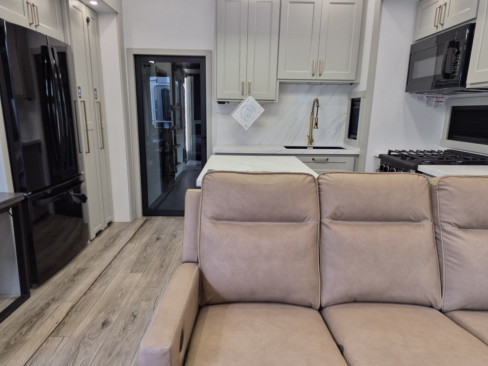 2026 Brinkley RV Model G 3950 - Image 4