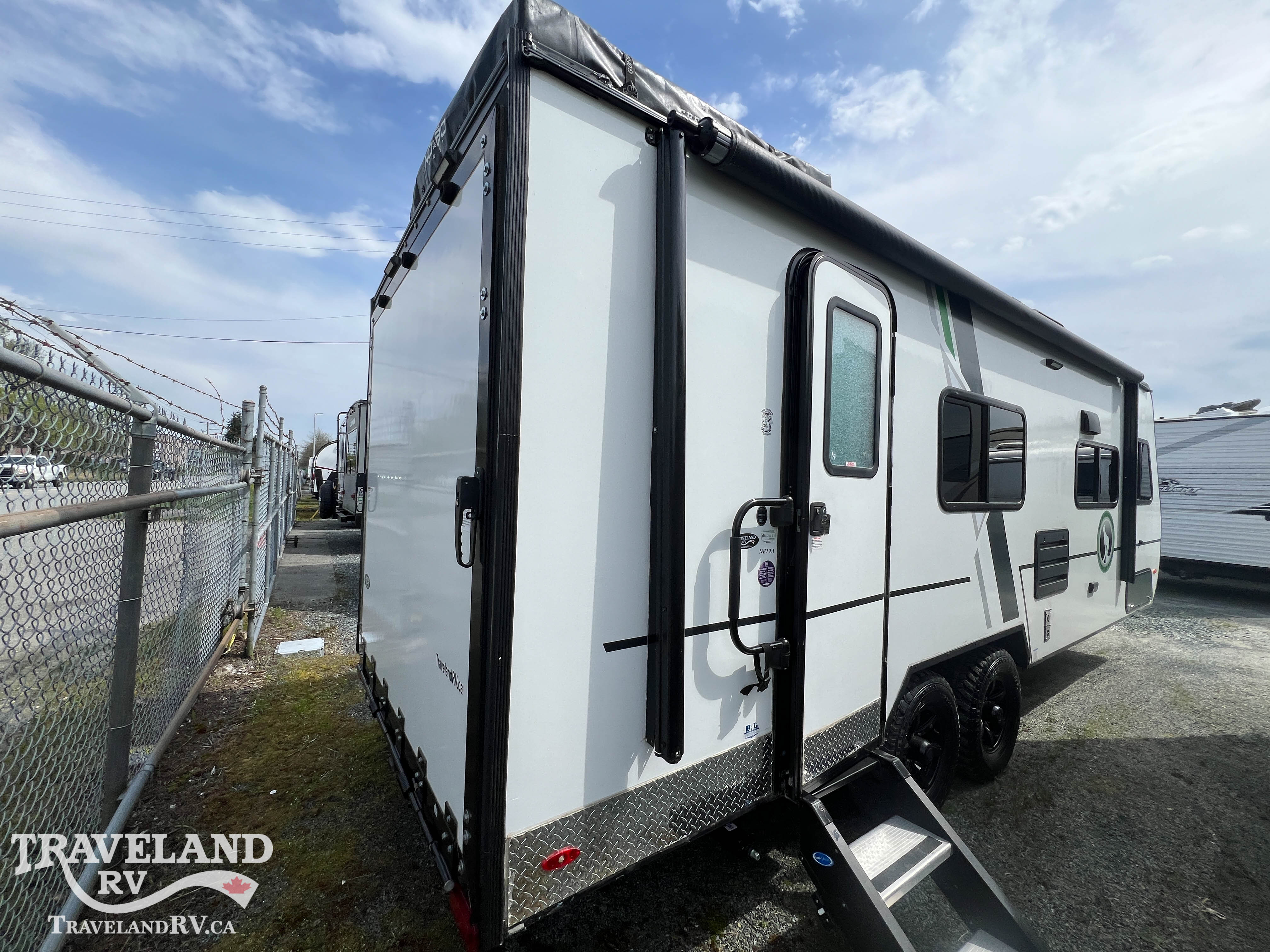 2020 FOREST RIVER NOBO 19.1 - Image 4