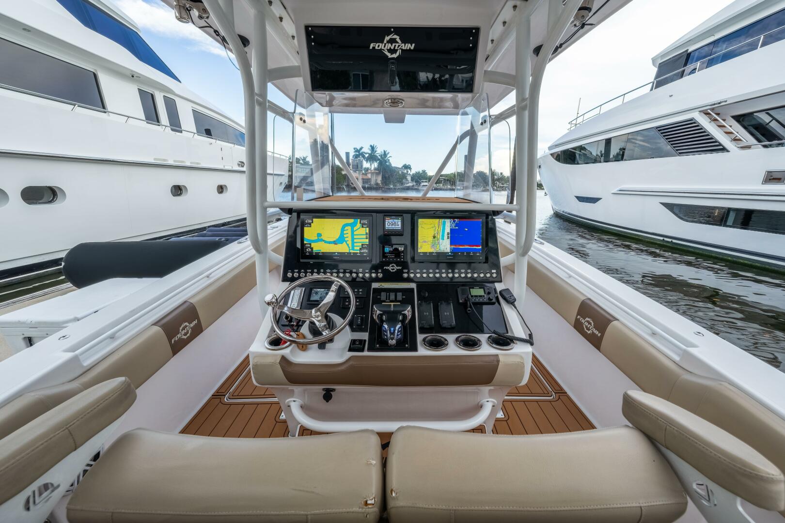 2009 Hargrave Raised Pilothouse - Image 31