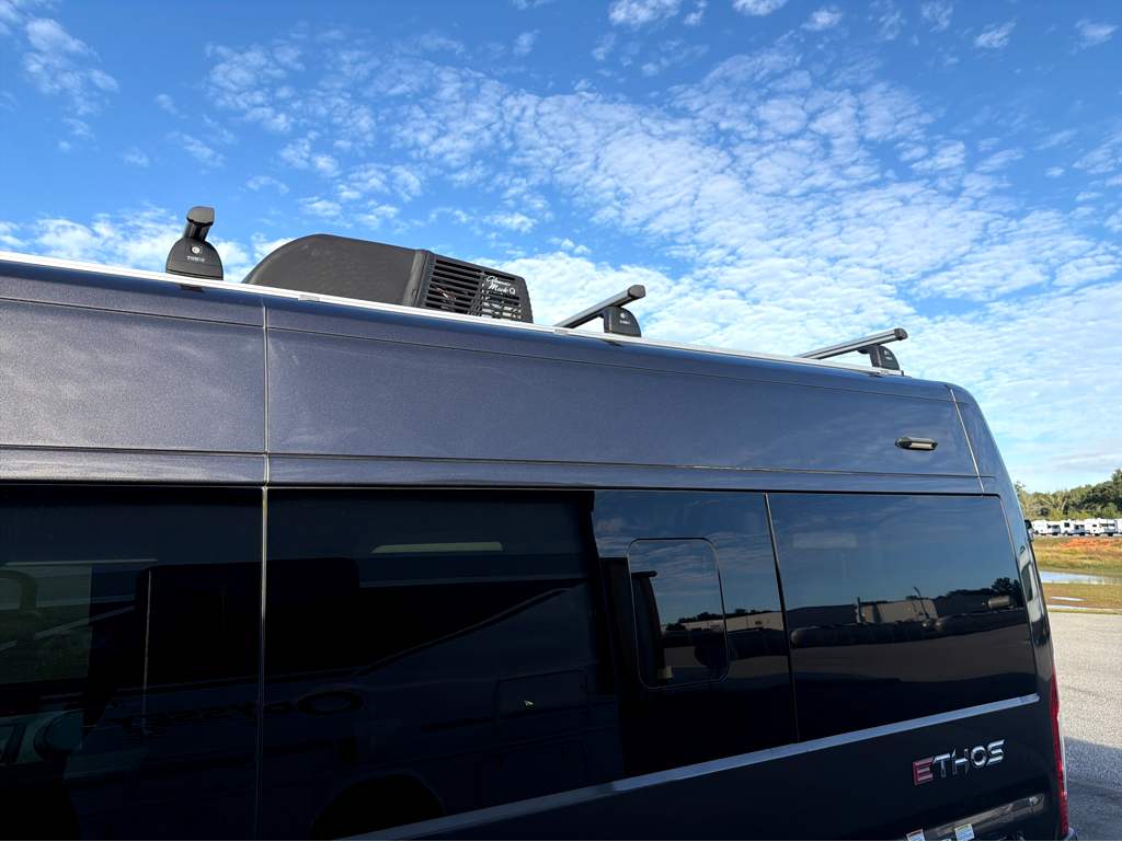 2022 ENTEGRA COACH ETHOS 20T - Image 10