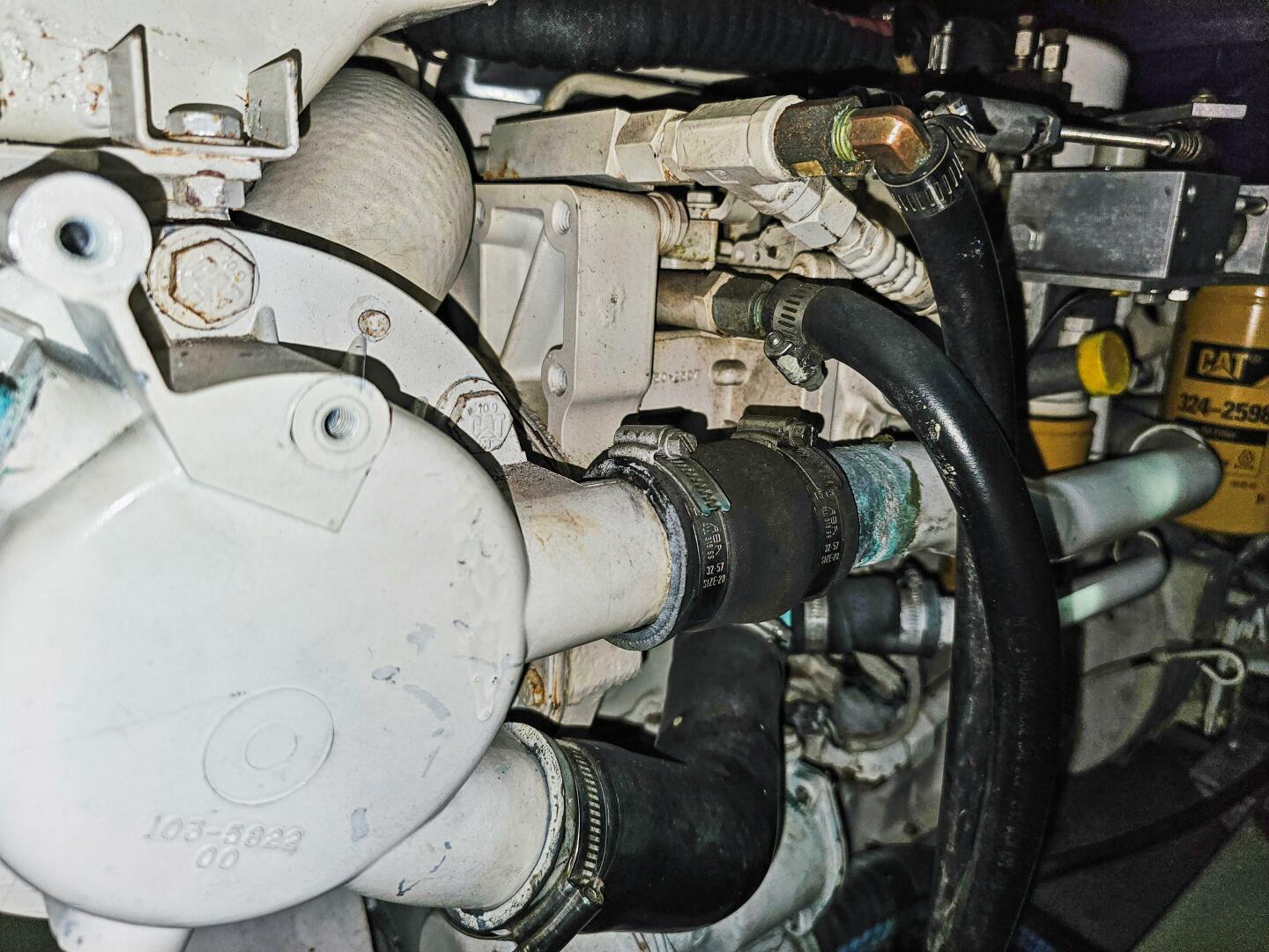2001 Mediterranean 38 Convertible - Image 27