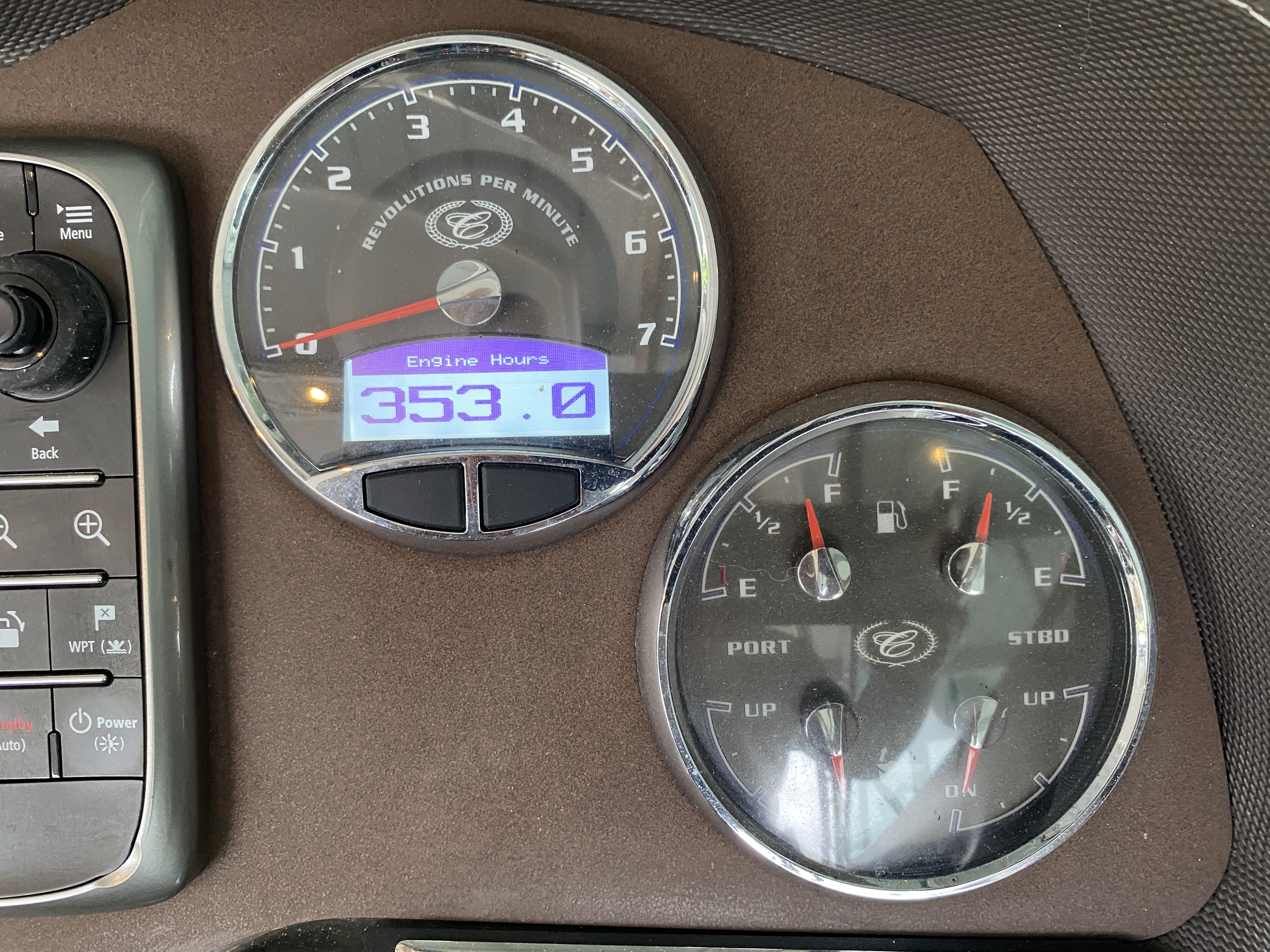 2015 Cobalt 336 - Image 29