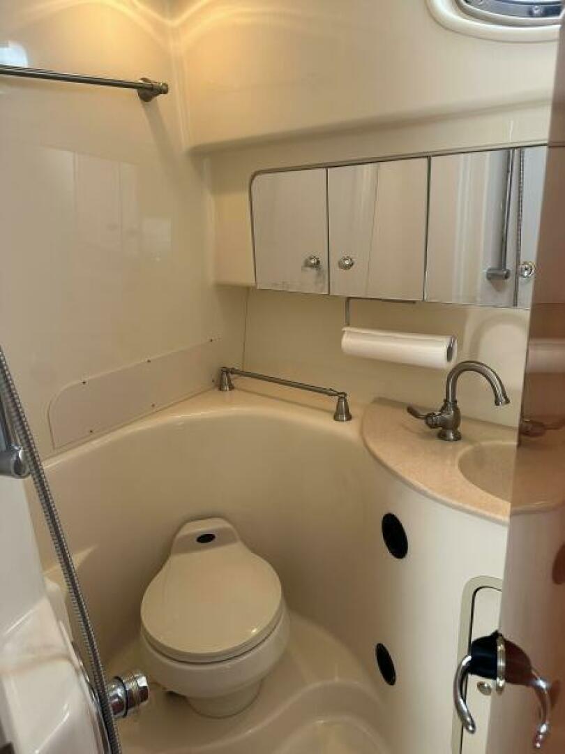 2002 Sea Ray 360 Sundancer - Image 43