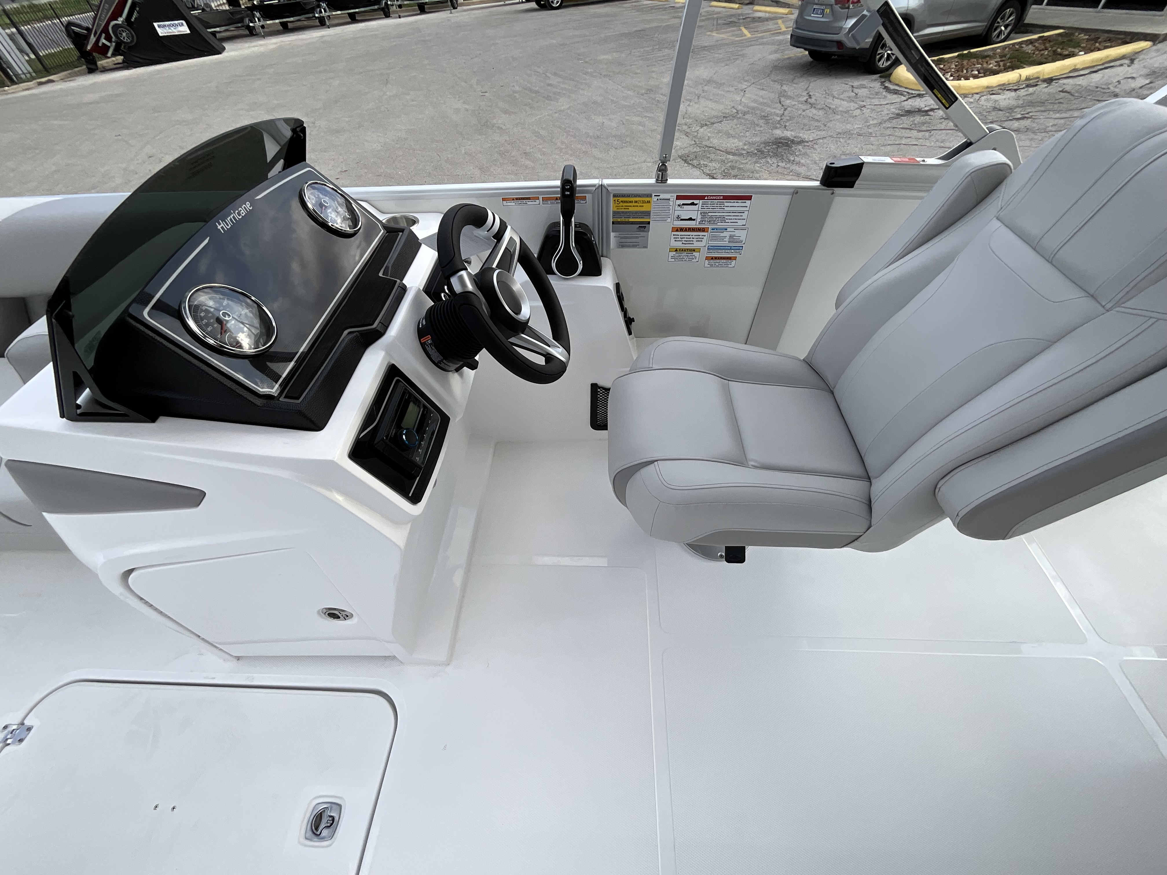 2027 Hurricane FunDeck 2360 REF - Image 16