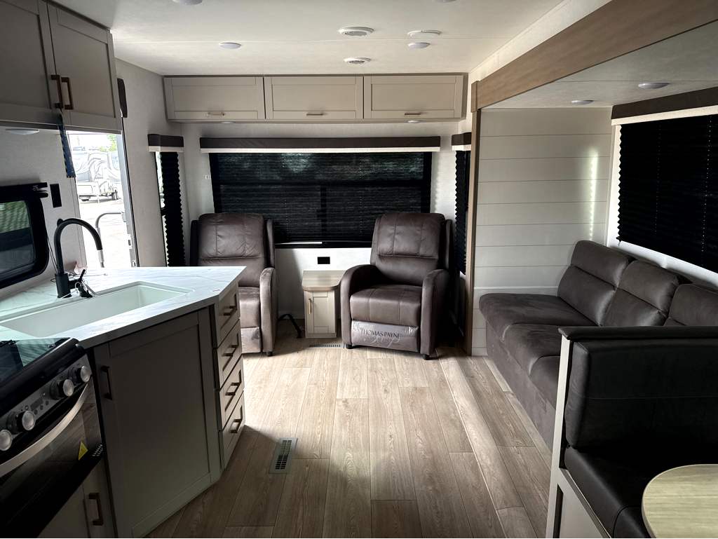 2027 JAYCO JAY FLIGHT 262RLS - Image 11