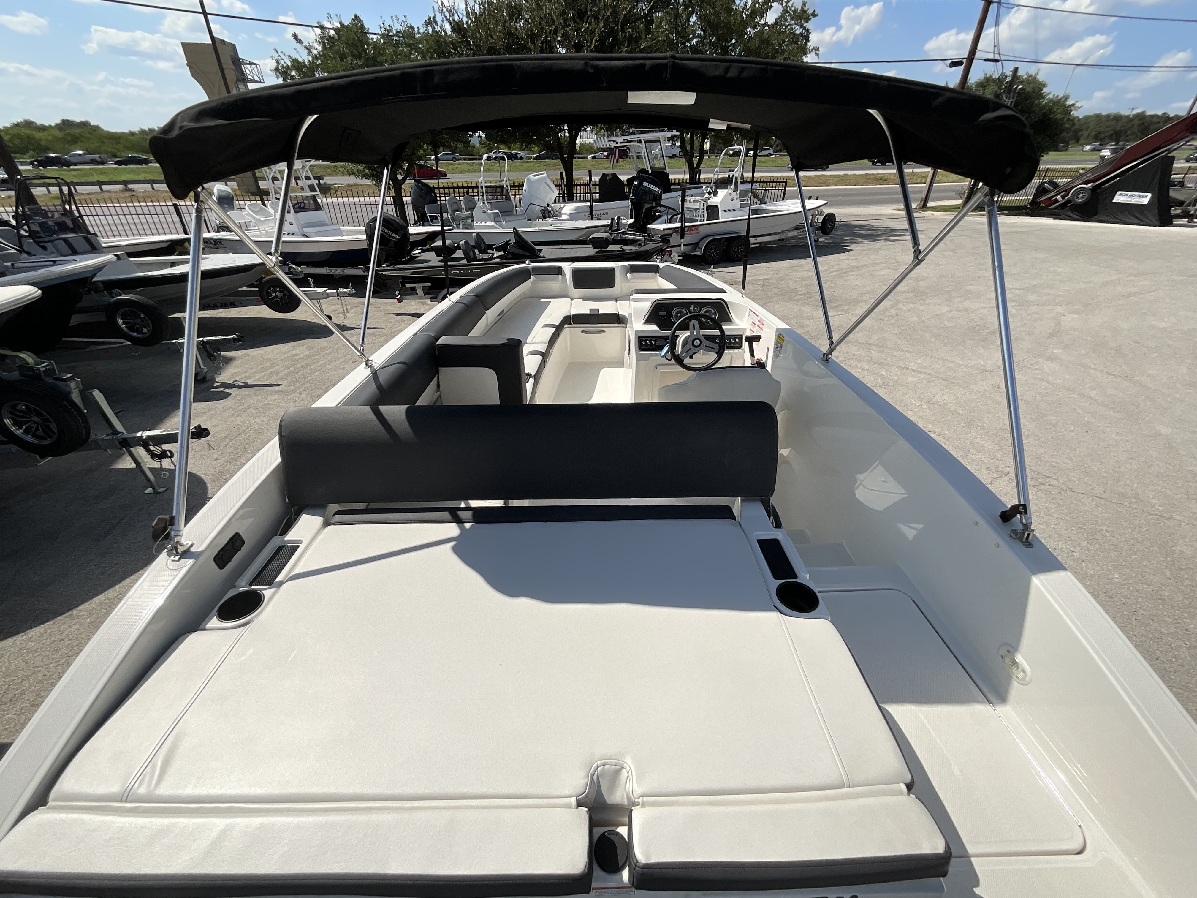 2021 BAYLINER DX2050 - Image 5