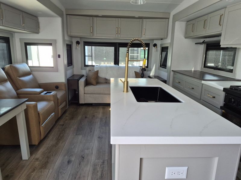 2026 Brinkley RV Model Z 3100 - Image 5