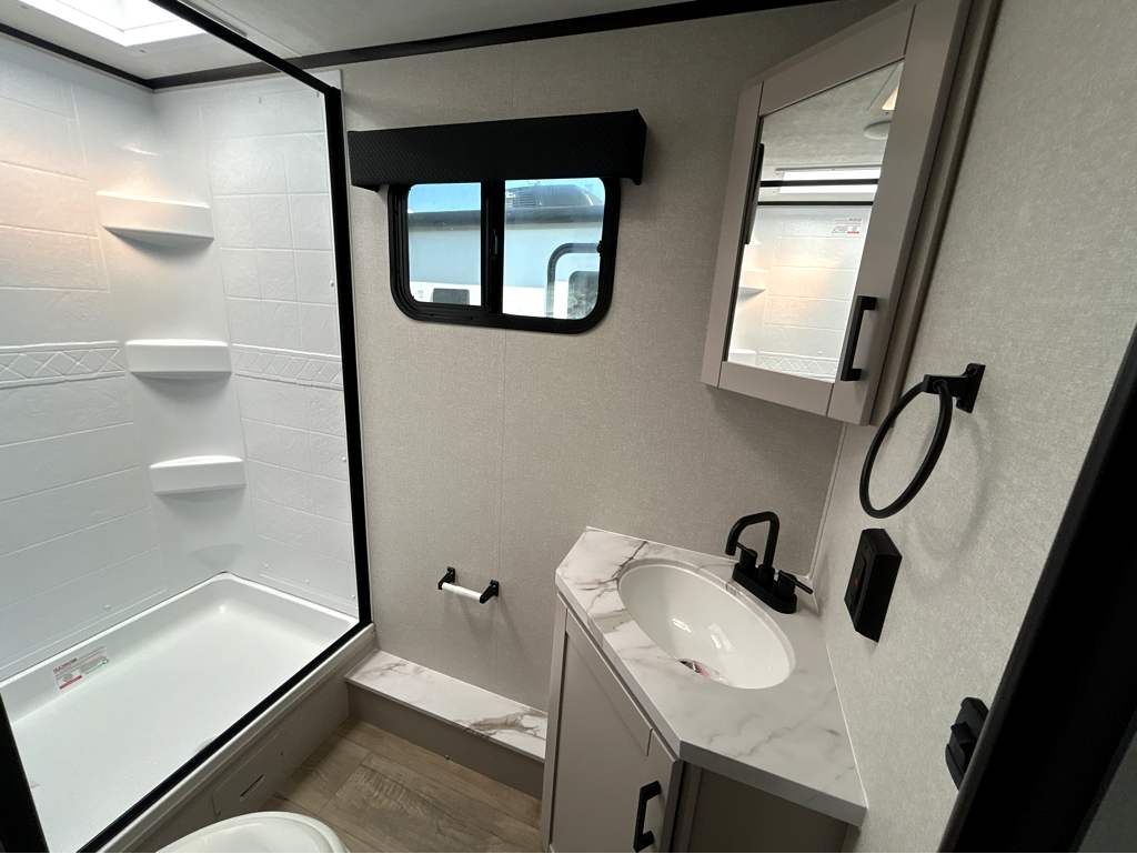 2026 JAYCO JAY FEATHER AIR 19MBS - Image 16