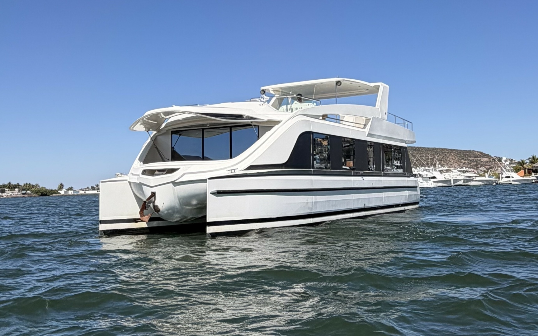 2018 Overblue 54 - Image 12