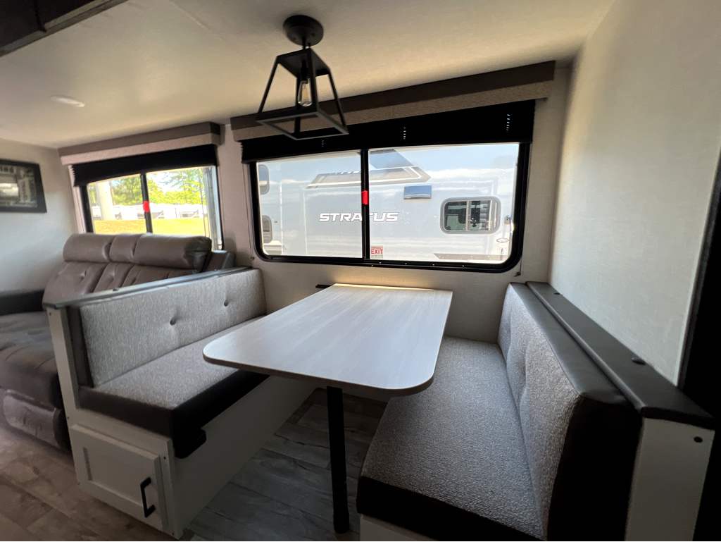 2026 VENTURE RV SIENNA 271VBH - Image 7