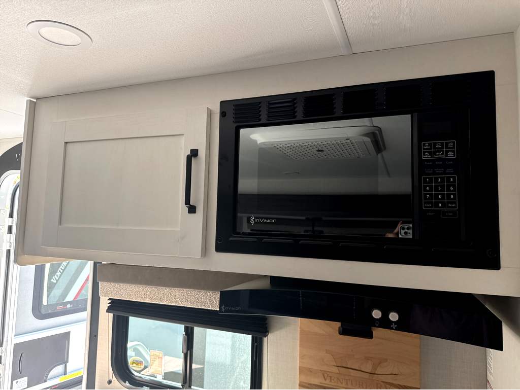2027 VENTURE RV SIENNA 281VQB - Image 18