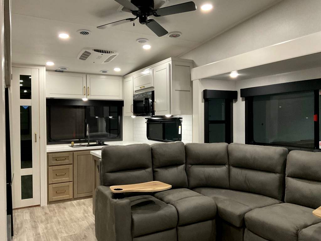 2026 JAYCO Eagle 365 UKTS - Image 17