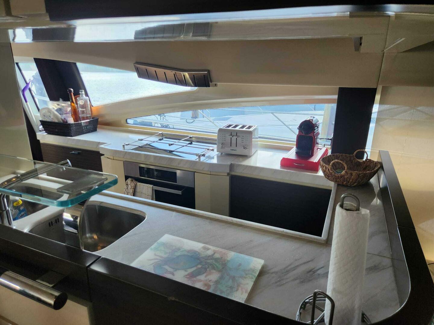 2014 Azimut Flybridge - Image 41