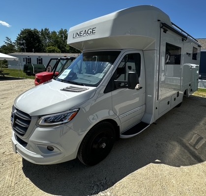 2027 Grand Design Lineage Series M 25TK - Image 2