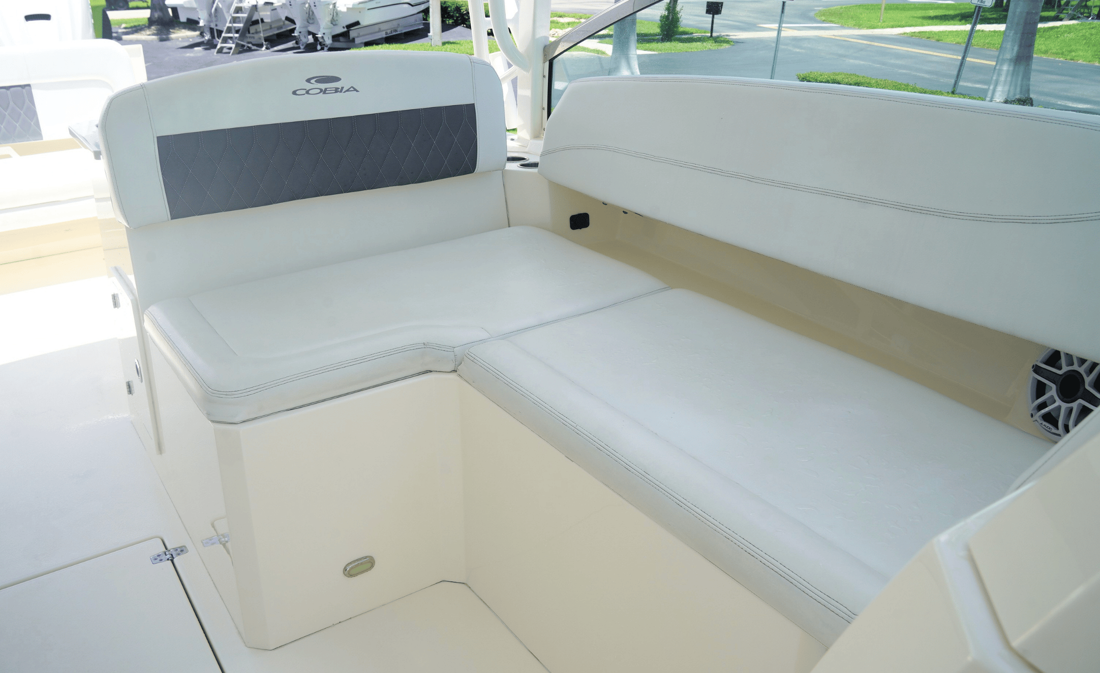 2021 COBIA 330DC - Image 40