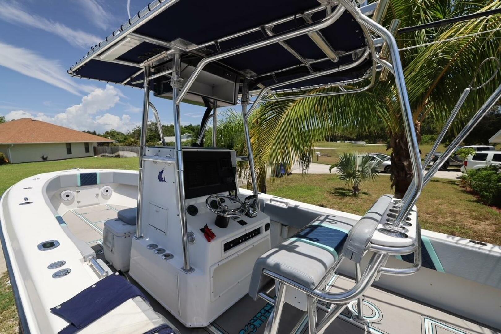 2001 Contender 27 Open - Image 16