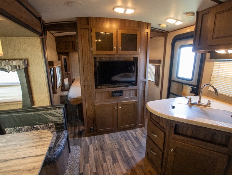 2016 Dutchmen RV Aerolite 242BHSL - Image 21