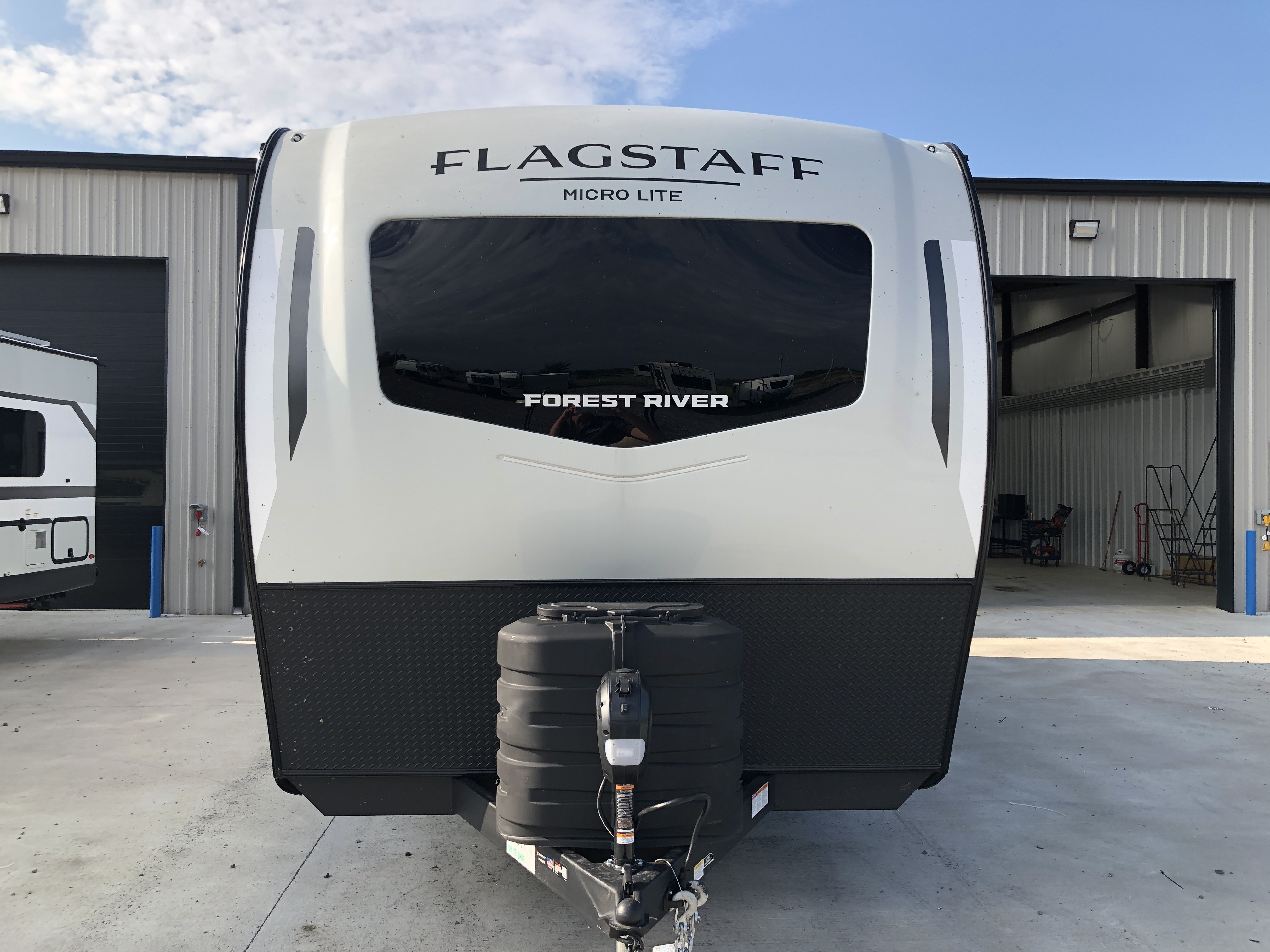2026 Forest River Flagstaff Micro Lite 25BSDS - Image 2