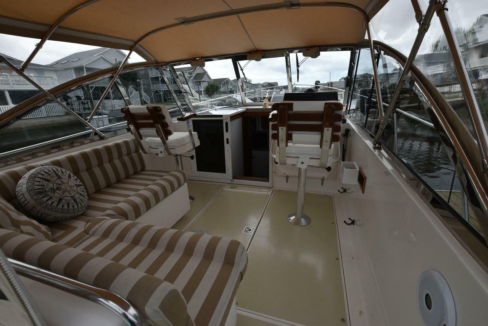 1999 Legacy 34 Express - Image 6