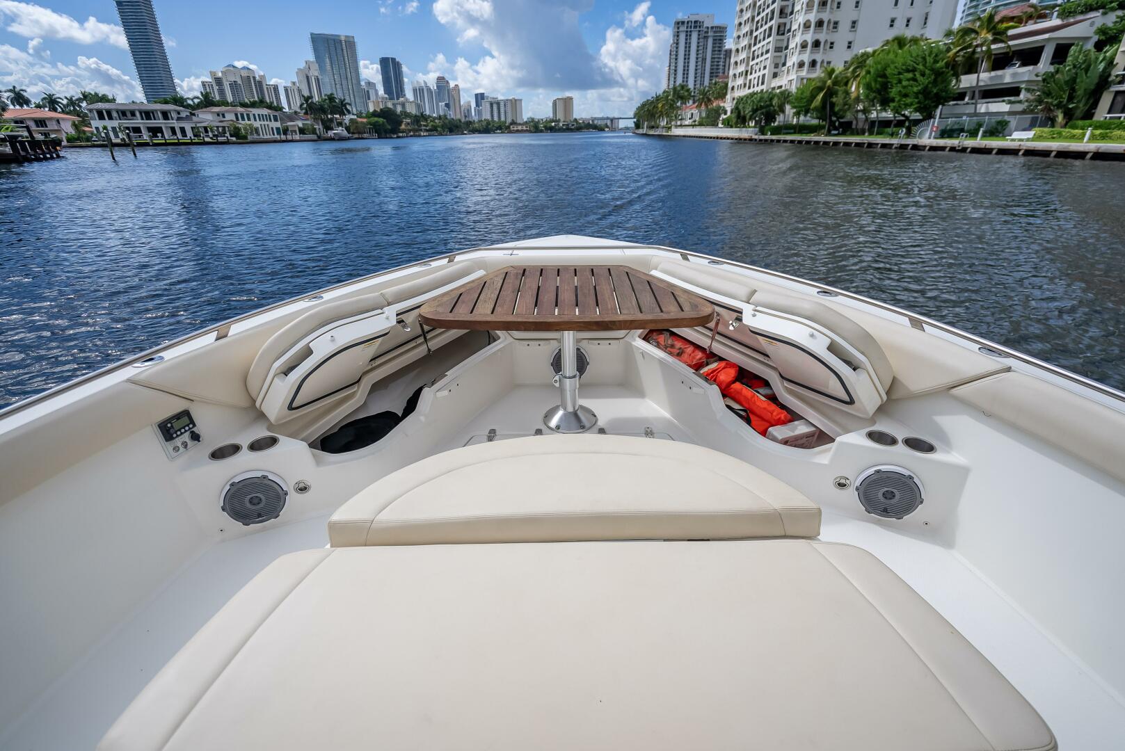 2016 Boston Whaler - Image 76