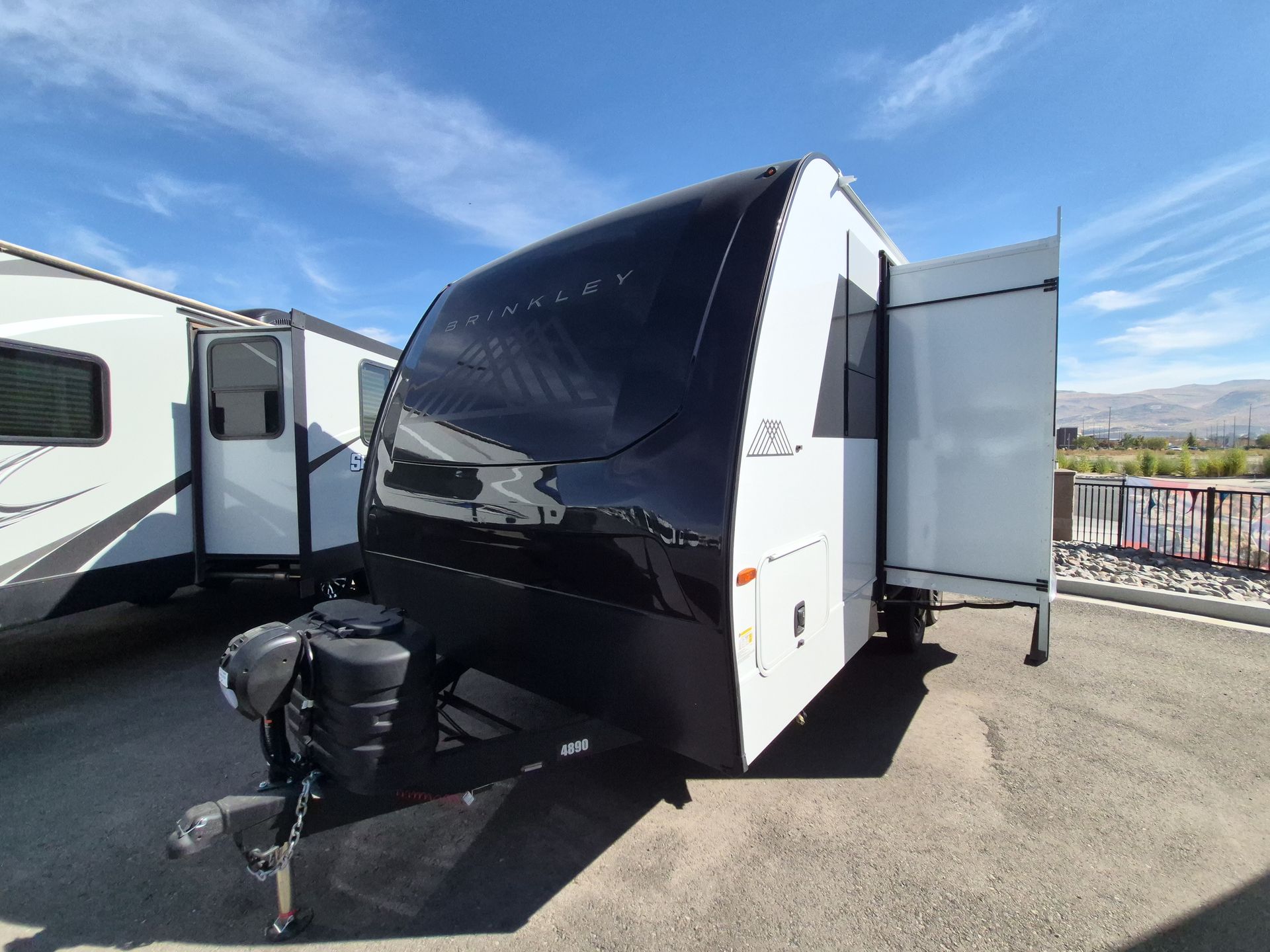2027 Brinkley RV Model Ix 20x - Image 4