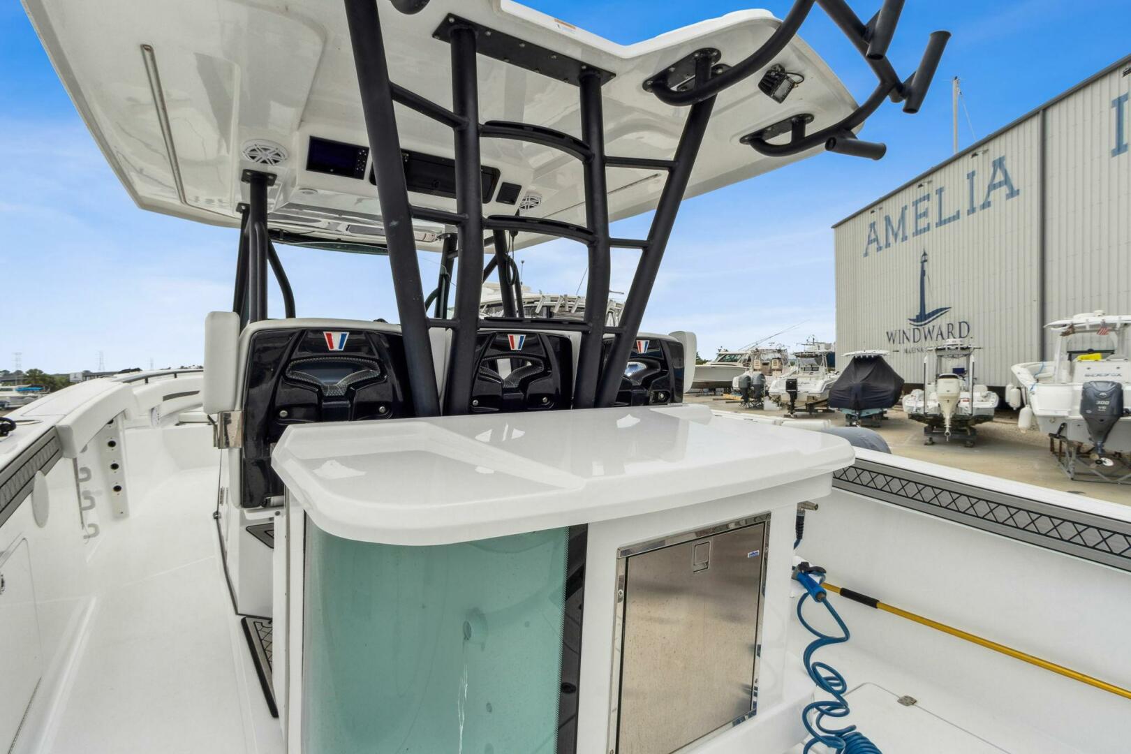 2023 Wellcraft 352 Fisherman Center Console - Image 14
