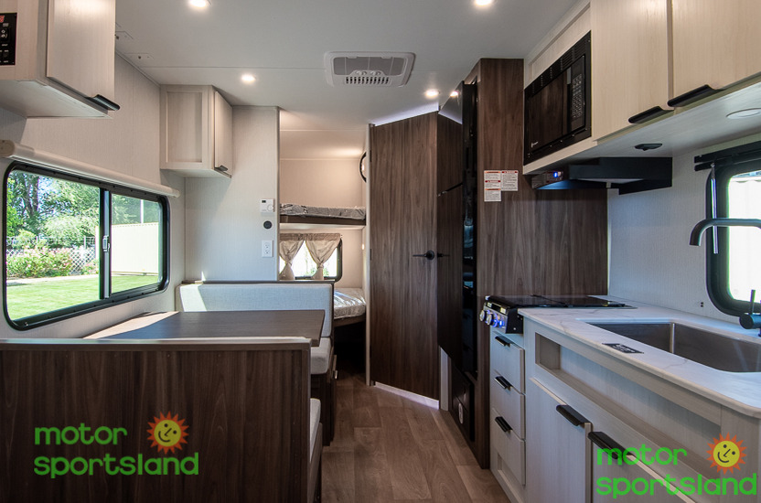 2026 Winnebago Access 18DBH - Image 31