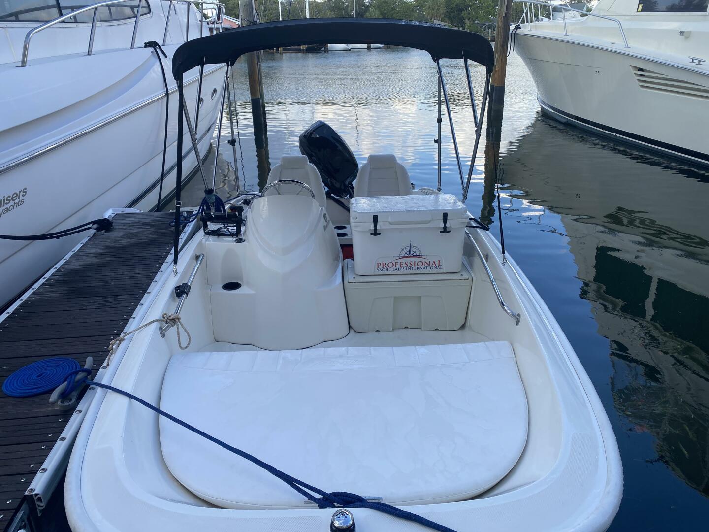 2018 Boston Whaler 150 Super Sport - Image 14