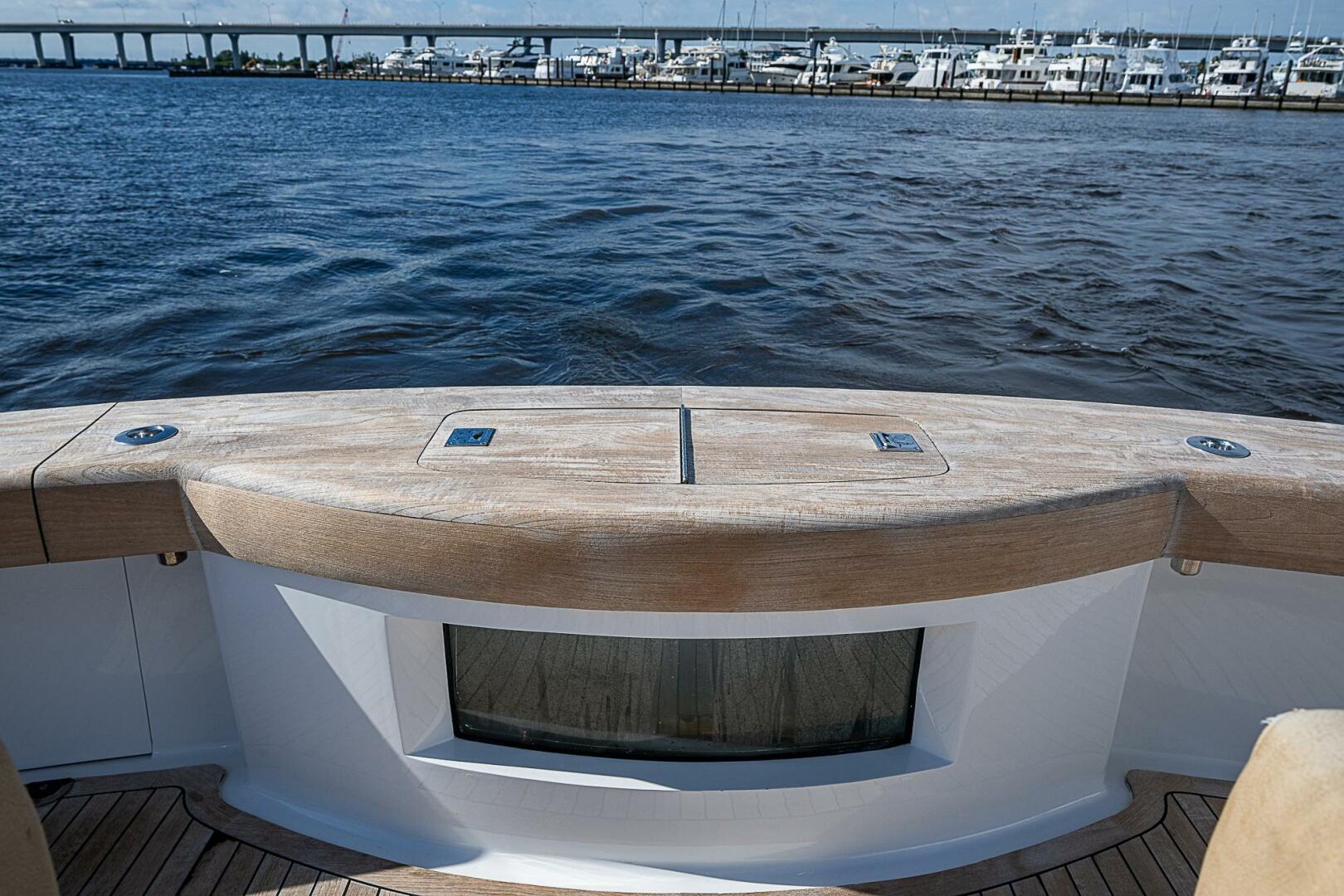 2017 F&S Cusotm Express Sportfish - Image 22