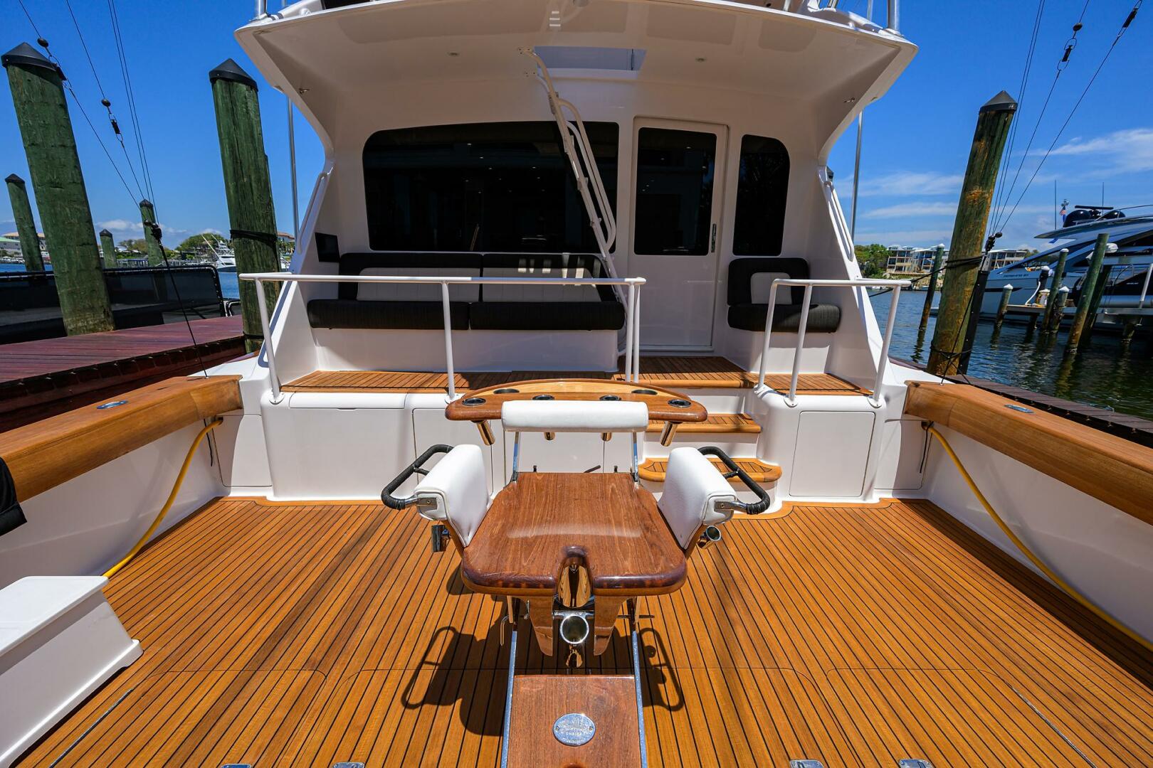2004 Viking 65 Enclosed Bridge w/Tower - Image 7
