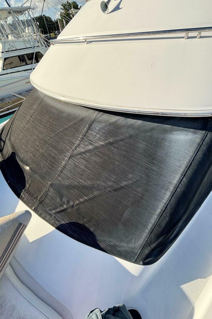 2001 Carver 396 Aft Cabin MY - Image 15