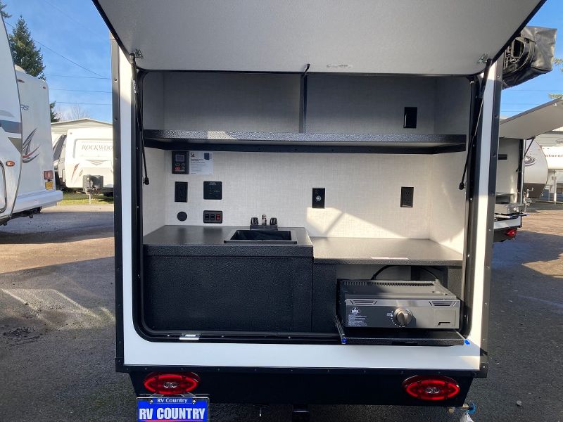 2026 Ember RV E-Series 12RK - Image 7