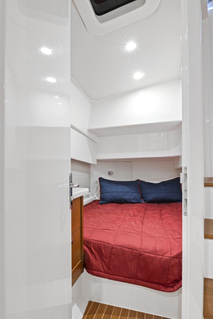 2020 Intrepid 477 Evolution - Image 23