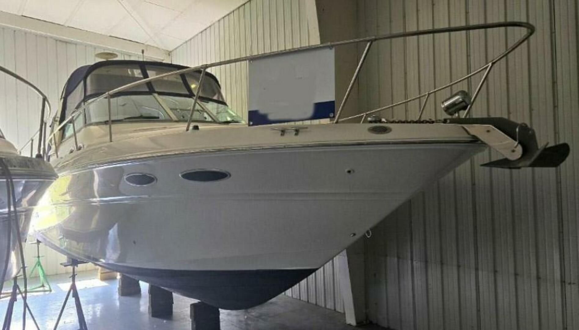 2000 Sea Ray 310 Sundancer - Image 1