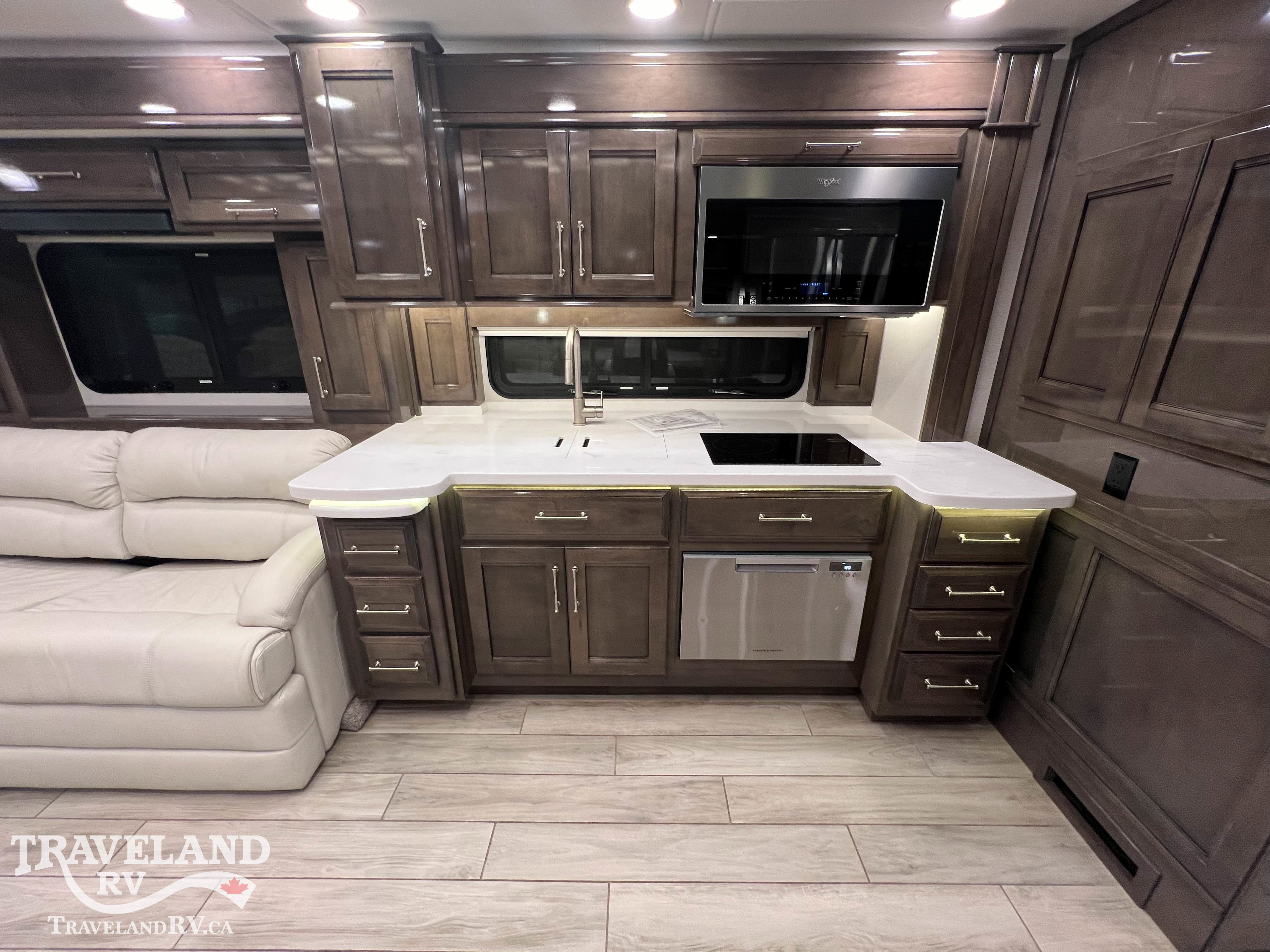 2023 Entegra Coach Aspire 44W - Image 12