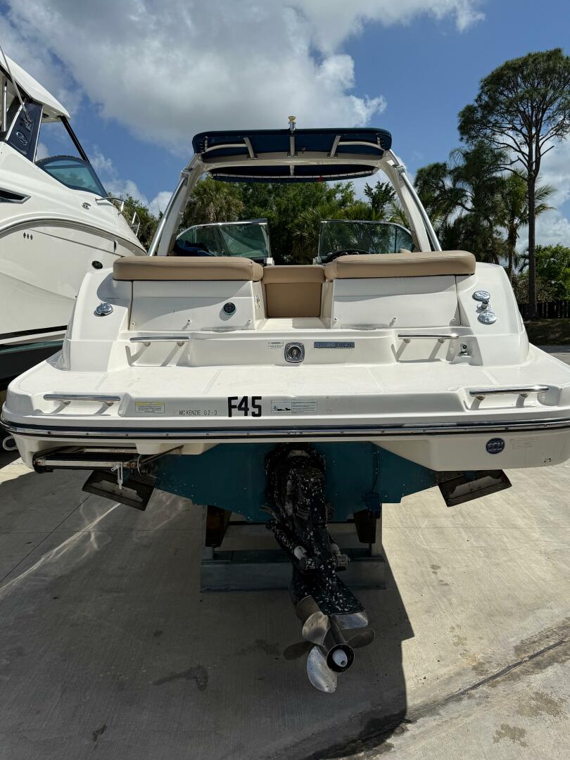 2014 Sea Ray 270 SLX - Image 10