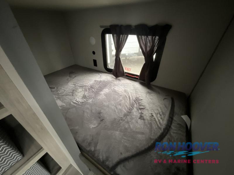 2026 COACHMEN 333DORM - Image 18