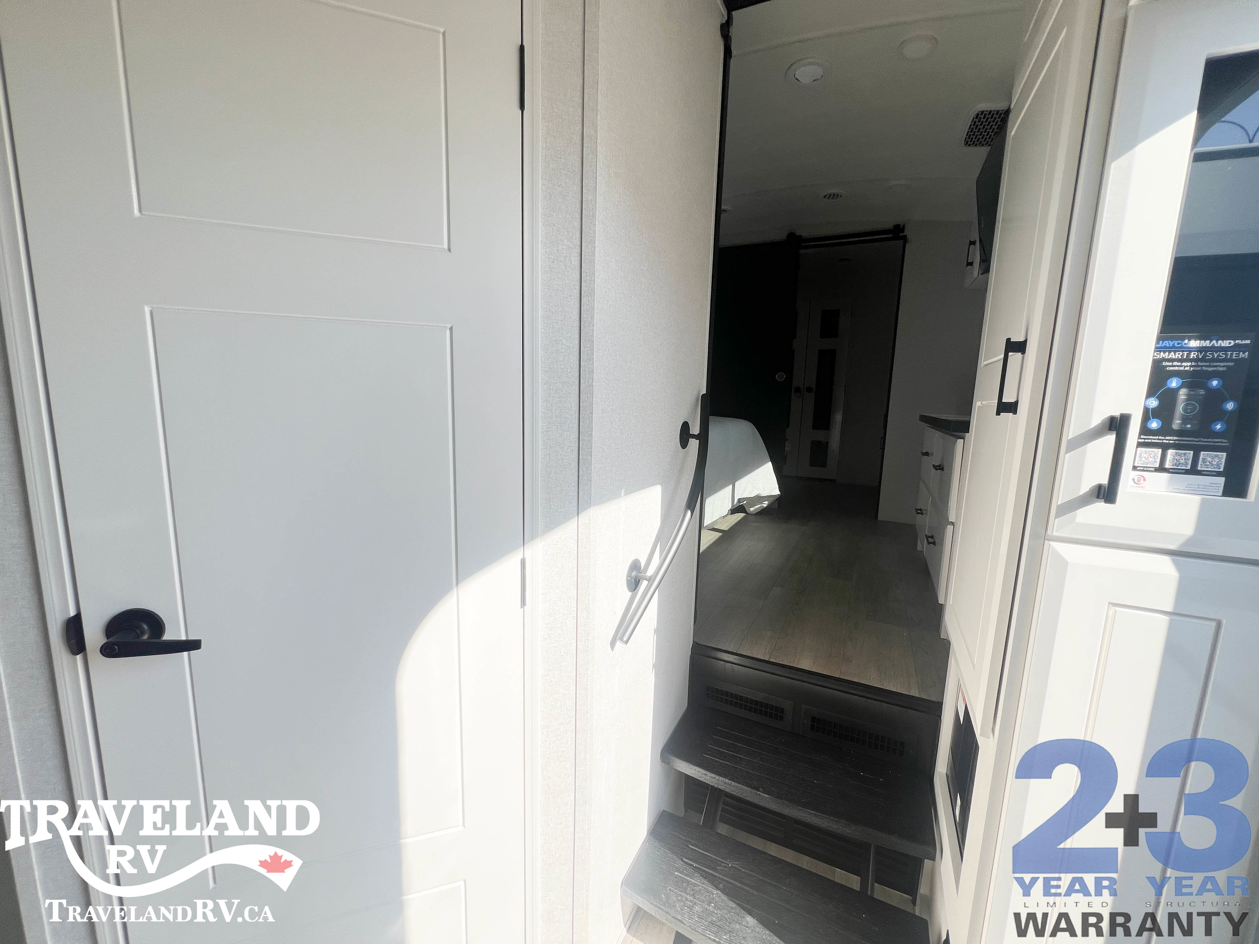2026 Jayco Pinnacle 36FBTS - Image 23